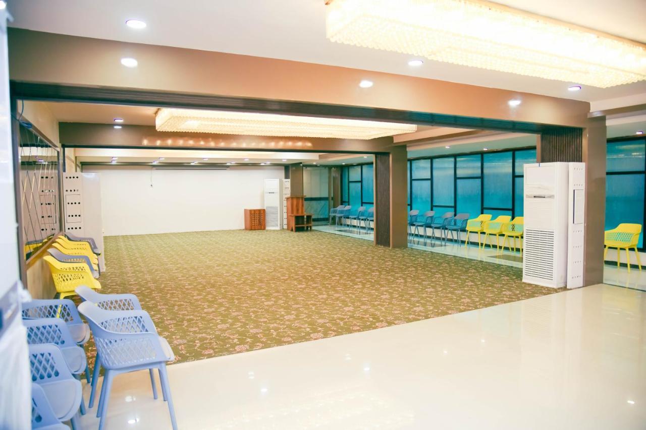 Hotel Tirth By Sonu'S อุจเจน ภายนอก รูปภาพ