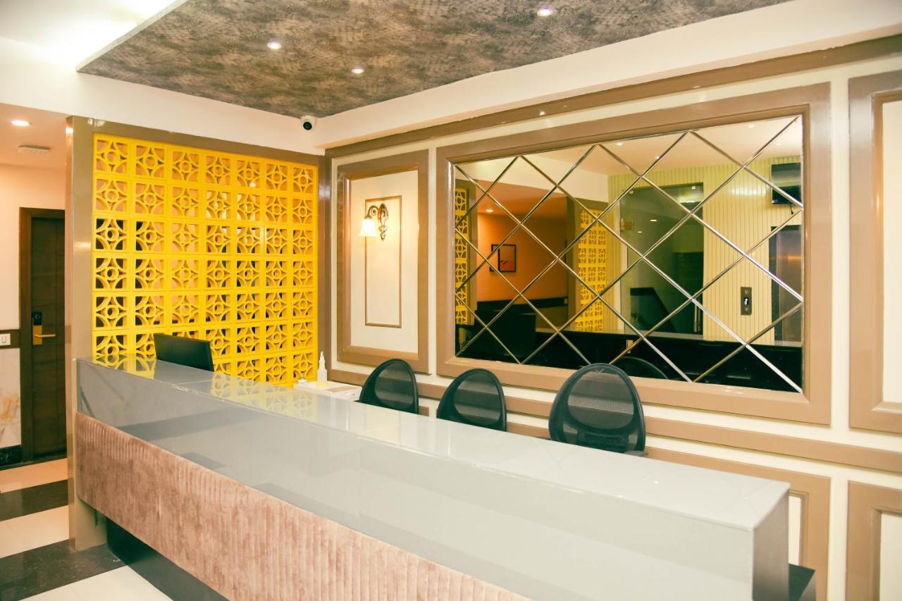 Hotel Tirth By Sonu'S อุจเจน ภายนอก รูปภาพ